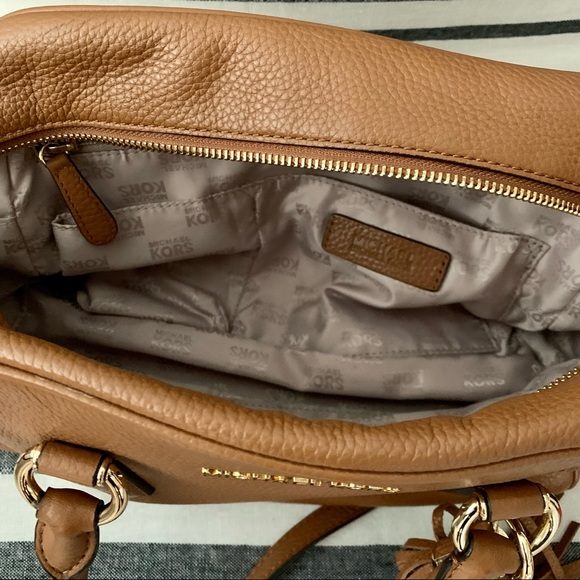 Michael Kors Camel Brown Soft Leather Satchel Crossbody Bag - Picture 5 of 8